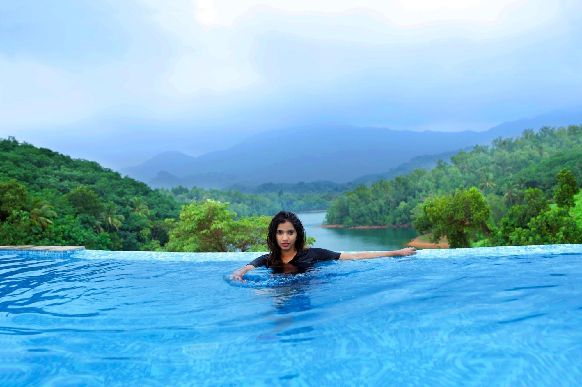 Serene Aqua Hills Kozhikode Hotel Mennanyam Eksteriør billede